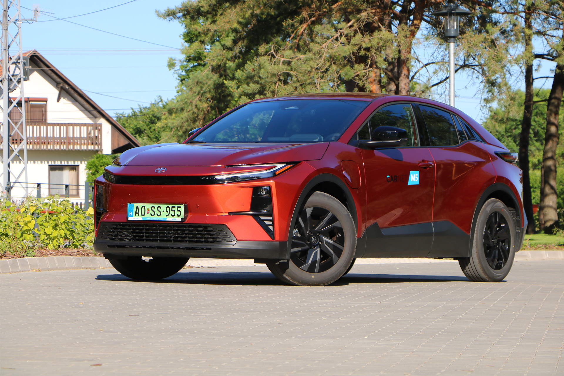 Bizonyíték: a Toyota komolyan gondolja a villanyautókat Teszt: Toyota C-HR+ 