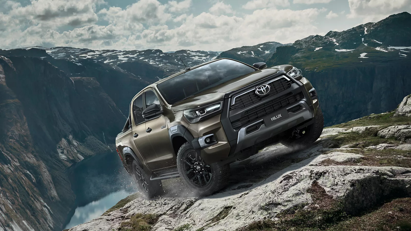 toyota-hilux